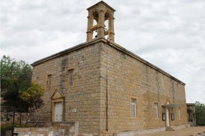 كنيسة سيّدة النجاة المارونيّة في بعبدات حيث نال يوسف ملكي سرّ العماد